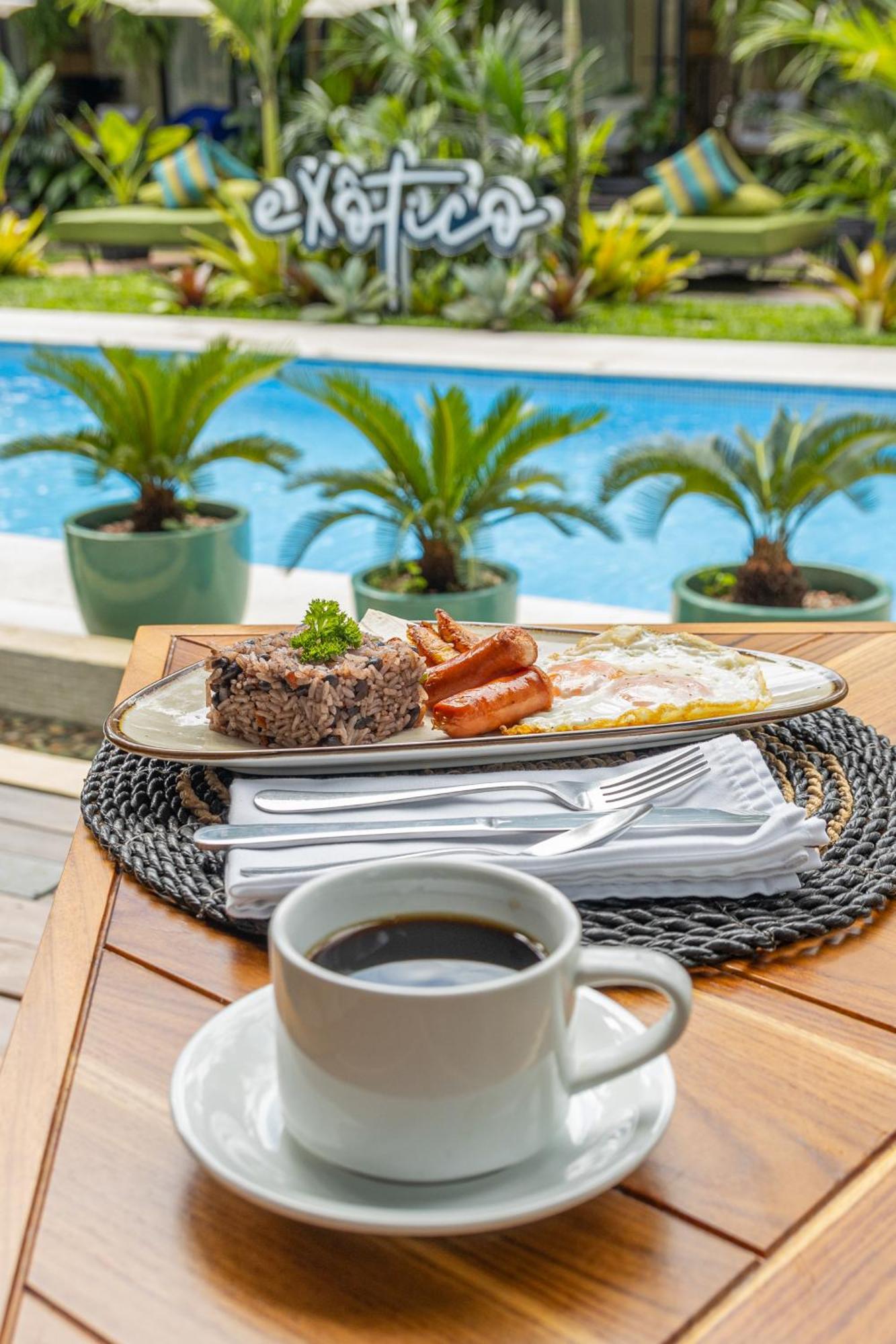 Exotico Beach Hotel Puerto Viejo de Talamanca 外观 照片